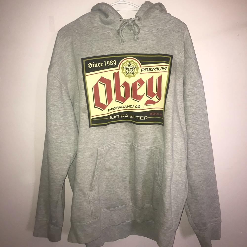 obey hoodies 30$